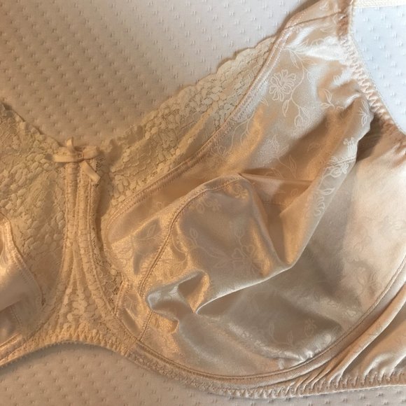 Cacique 44DD White Lace Unlined Bra - Picture 2 of 8